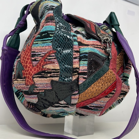 Sharif Large Python Croc Ikat Leather Drawstring Snap Flap Bucket Shoulder Bag - Picture 6 of 16